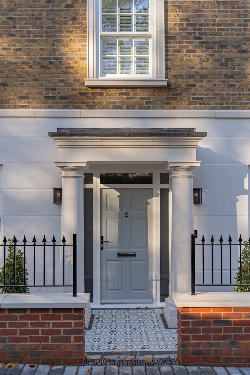 XtraBuild's tweet photo. Shorewood Homes talks about the company's first-time experience of working with Haddonstone...
https://t.co/DecMhbKKLD
( @Haddonstone )
#CastStone #Architecture #Construction #Stonework #Elegance #BeautifulHomes #Classic #Contemporary #Craftsmanship #Aesthetics #Design https://t.co/SqeL0Q9AGQ