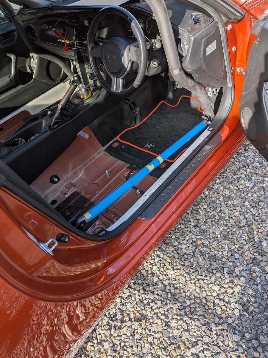 THR-SKMT tweet media