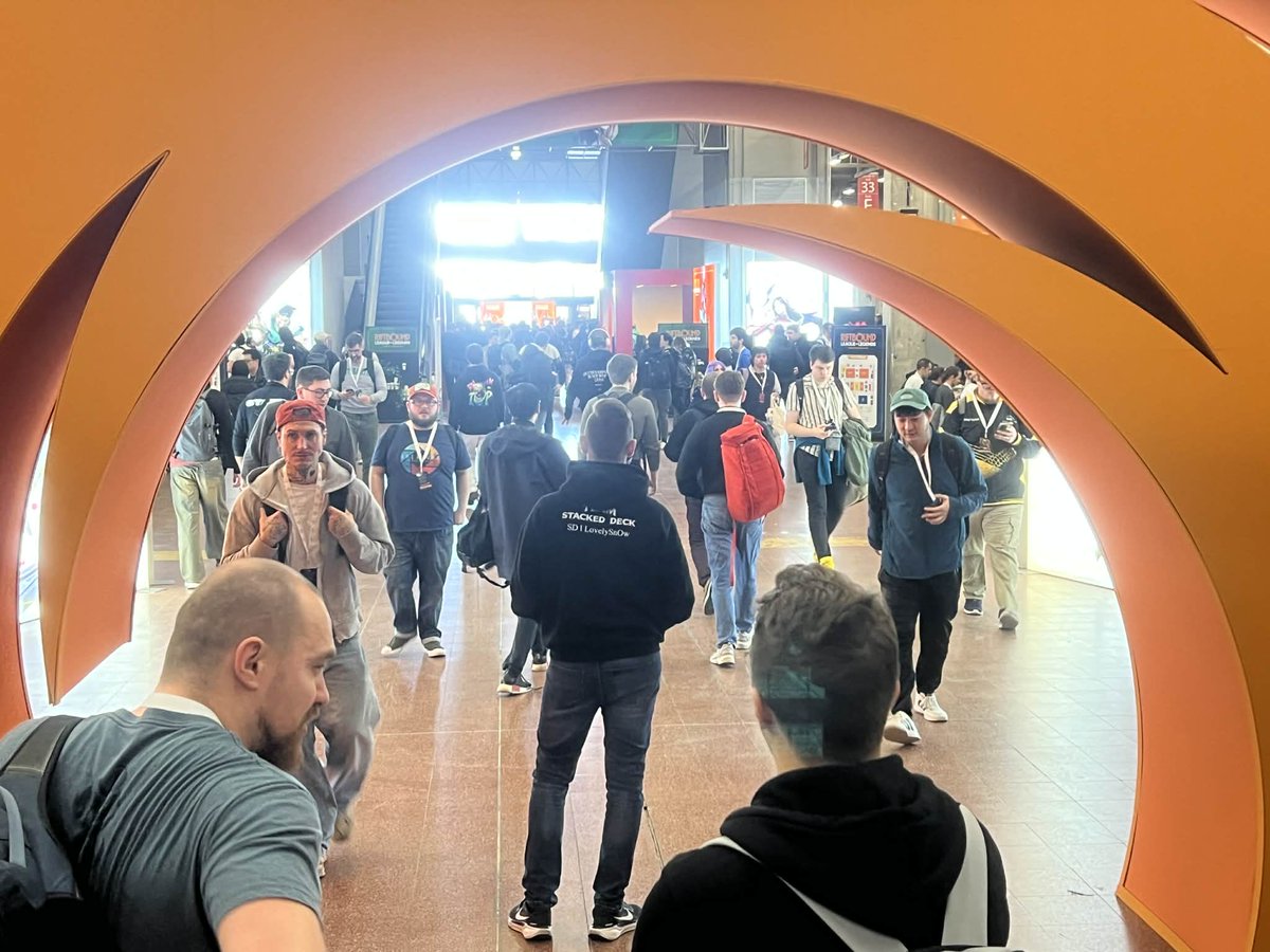 Team Stacked Deck tweet media