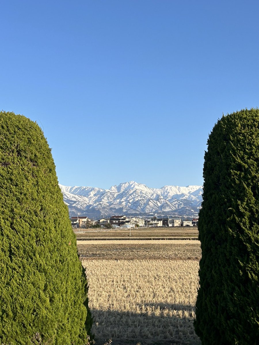 今日はほんとにいい天気でしたな😆✨️ #立山連峰 #剱岳