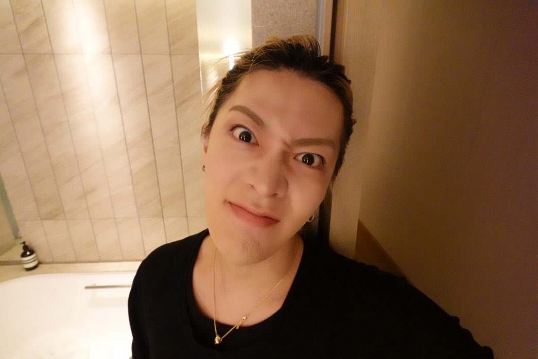 260222 #YUTA #悠太 #유타 instagram update (1)

"great work for today too 🦋"