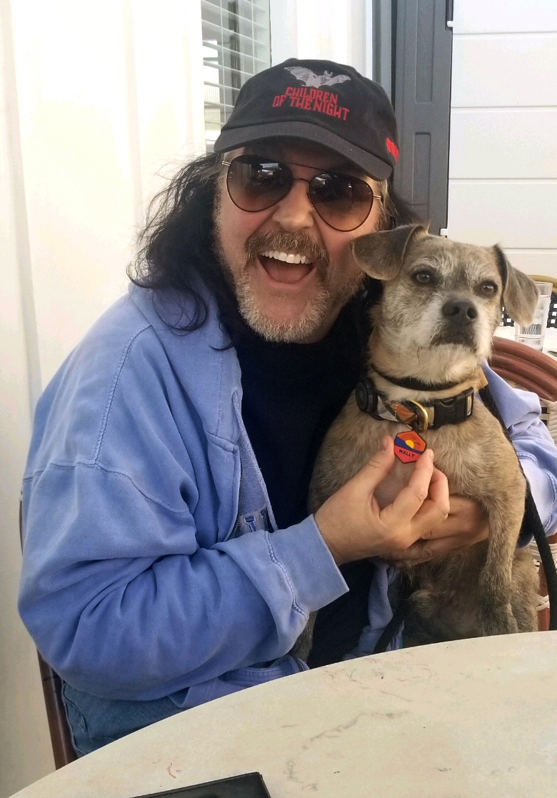 WallyWingert's tweet photo. Made a new friend at lunch today.
And I certainly loved his name!
#patys #dogs https://t.co/gSf2XDMczF