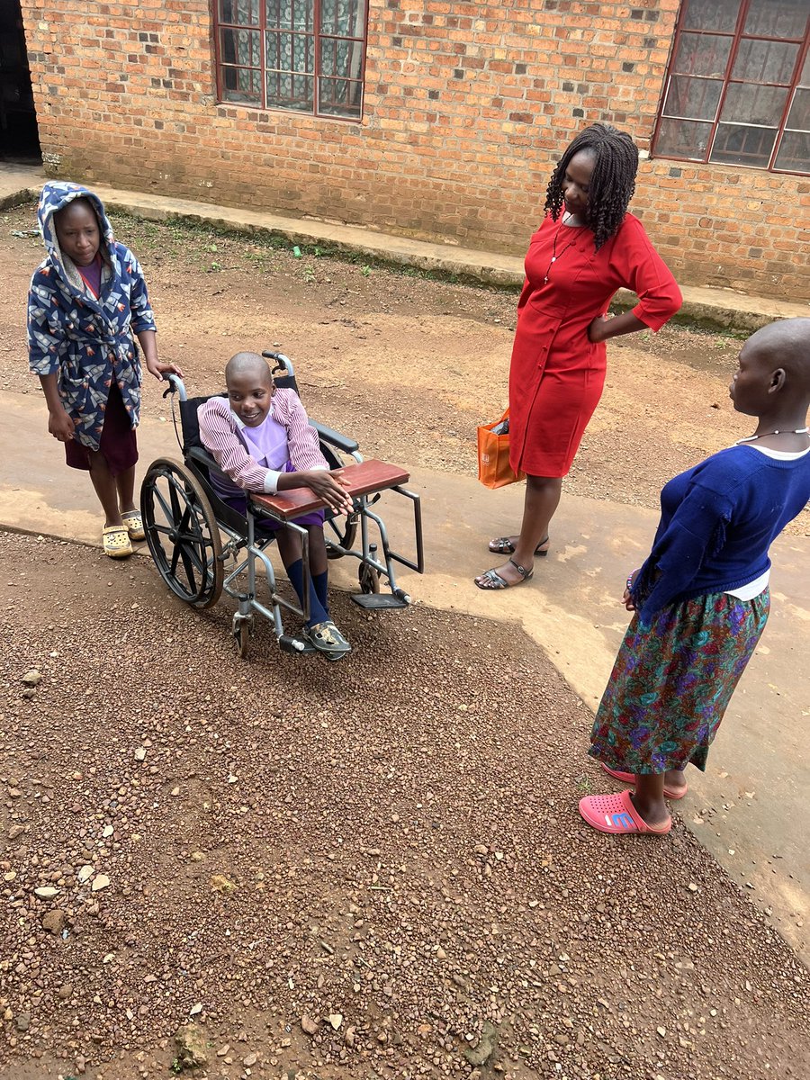 Disability Sign World tweet media