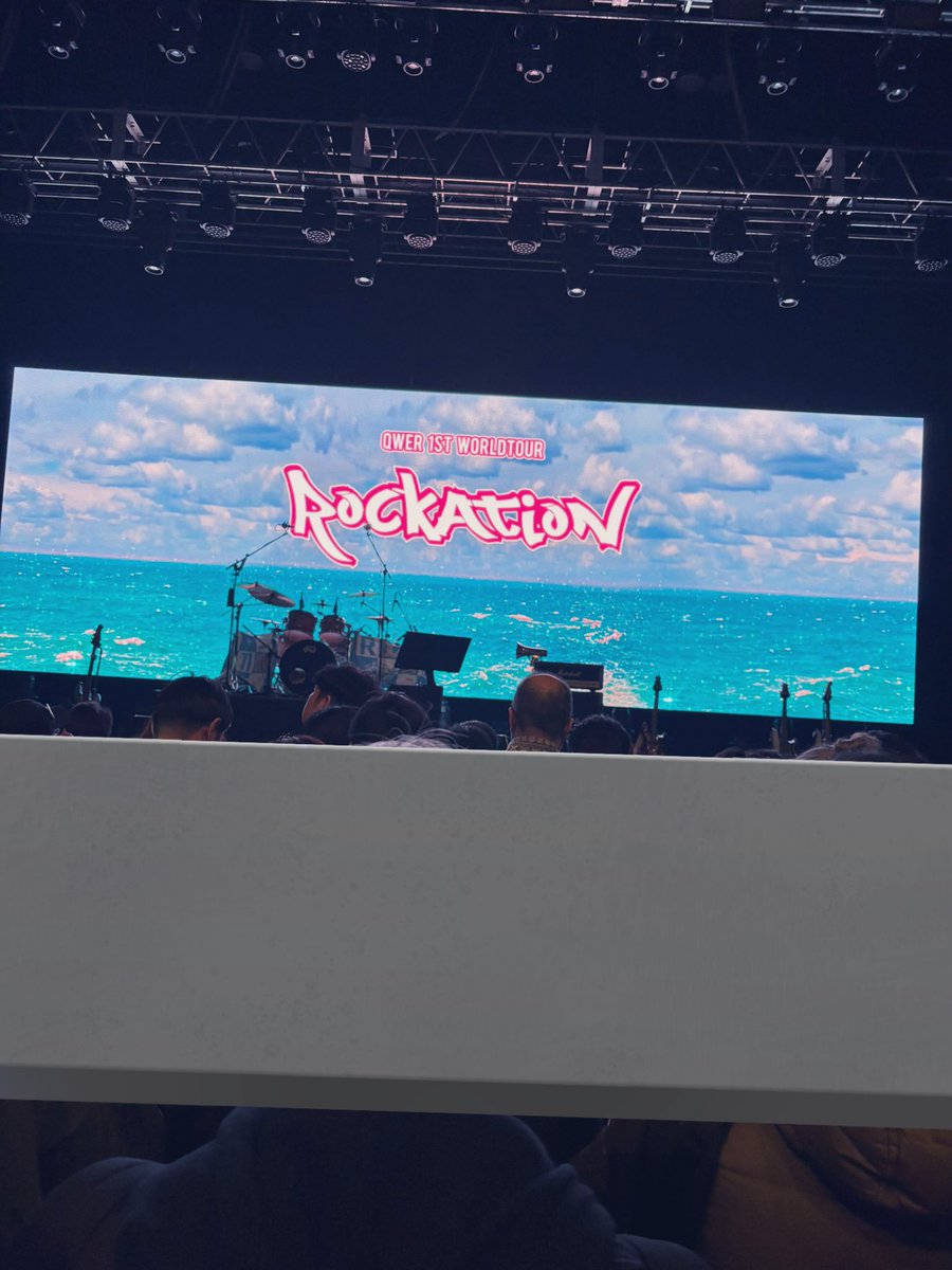 ほんしかᐡᴗ͈ ·̫ ᴗ͈ 入場特典のトレカ全部可愛くて泣いている 優しい