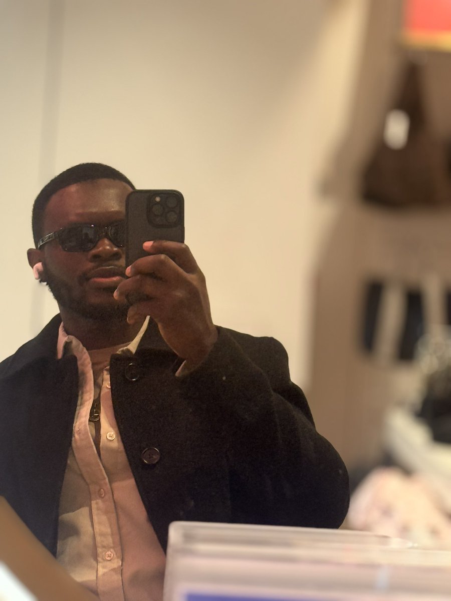 codedMuyie's tweet photo. Happy birthday good guy! Happy birthday great guy! Happy birthday Olumuyiwa 👍🏽 https://t.co/Eo2KlReS5W
