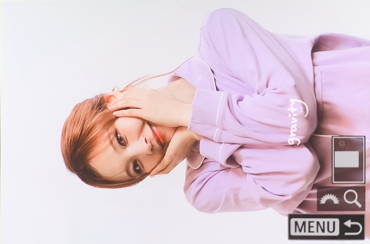 ɢʀᴀᴠɪᴛʏ tweet media