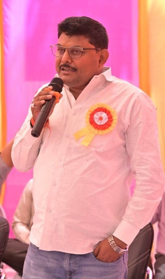 AnilCha27480221's tweet photo. #JusticeForTeachers https://t.co/i2mLexHD0P