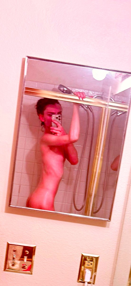 cami🏳️⚧️🔞💕 tweet media