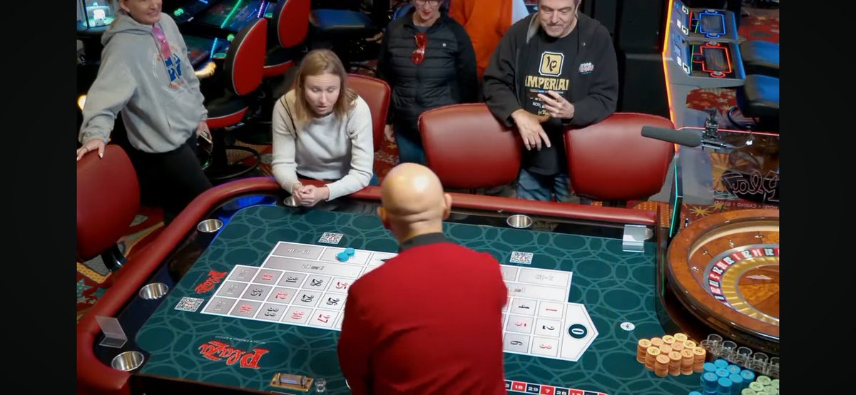 Chris Mills tweet media