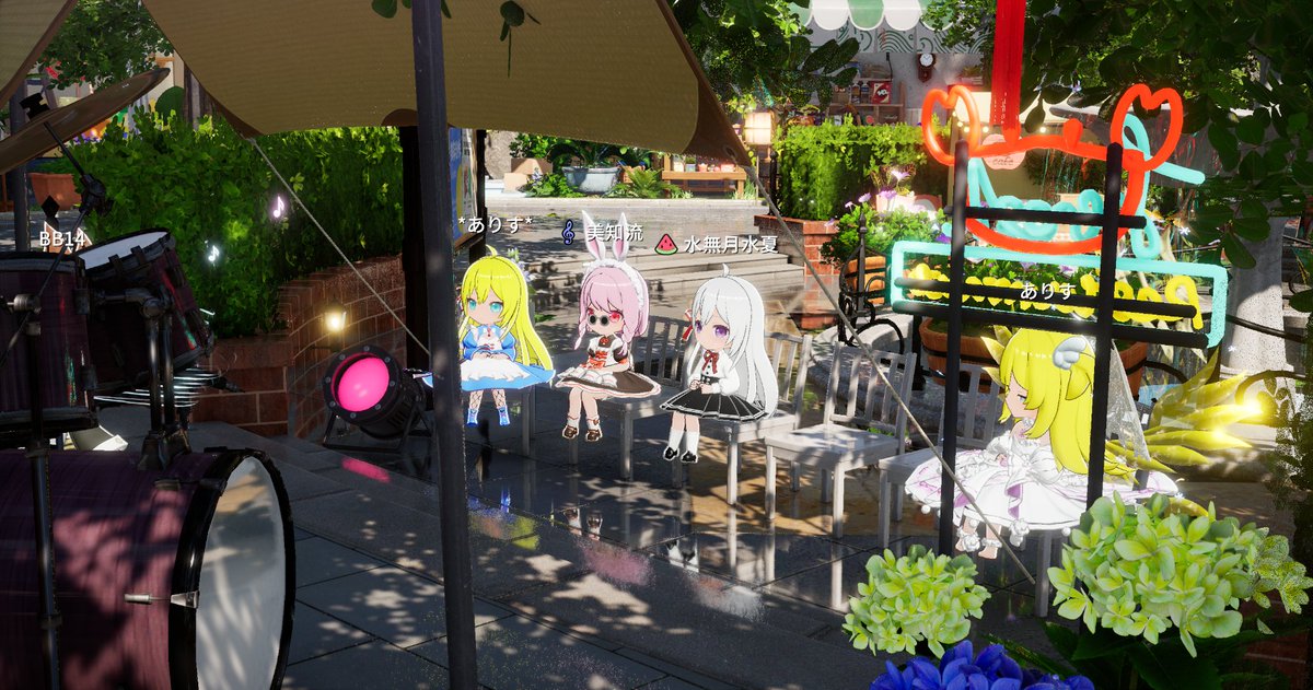 SummerFragment's tweet photo. １枚目:弾いたり
２〜３枚目:聴いたり
4枚目:増えたり
#Overfield　＃開放空間 https://t.co/KT87ZqlhSN