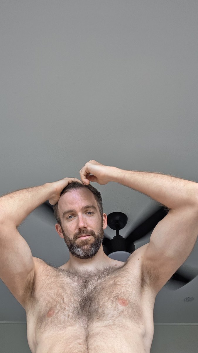 Over whale ming tweet media