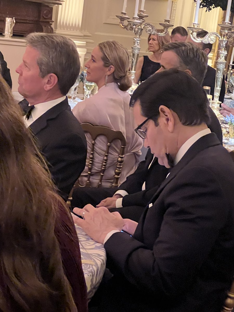 Iranian American 🇺🇸 tweet media