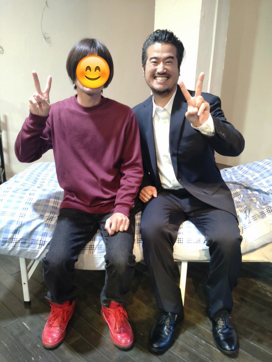 撮影券買って、日高さんと！
久しぶりにお会いしました😊
#朝ゲキ 熊本
#日高剣次郎 さん