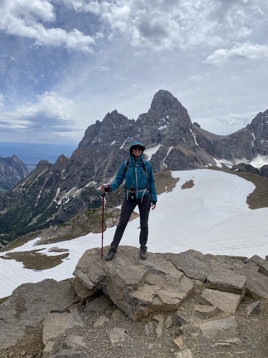 eLLa vOLyn3ts tweet media