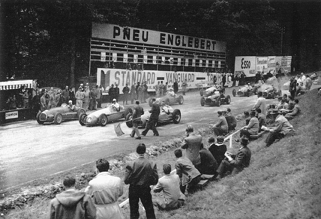 VintageLastFlag's tweet photo. .
🏁1949 belgian gp #ferrari #maserati #Talbot #F1 #racing 🏁
1949 belgian gp - luigi villoresi (ferrari 125) 2nd- juan manuel fangio (maserati 4clt48) dnf 1 lap piston- philippe tancelin (talbot-lago 26c) dnf 19 laps gearbox "
🏆 https://t.co/xSLB1A02Wk 🏆
. https://t.co/A7mYdLH95D