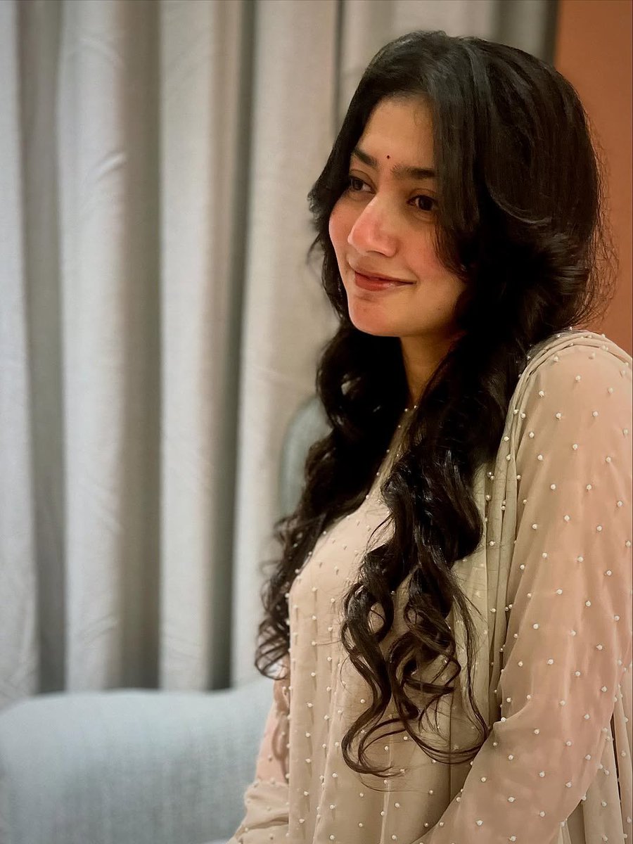 Sai Pallavi FC™ tweet media