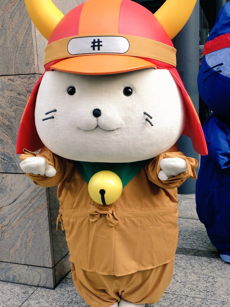 2月22日。猫の日🐱忍者の日🥷 ひこにゃんさま、今年も忍者姿で日本橋に