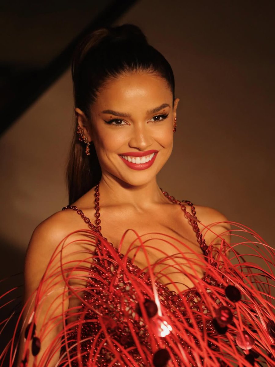 Juliette para o Nosso Camarote.