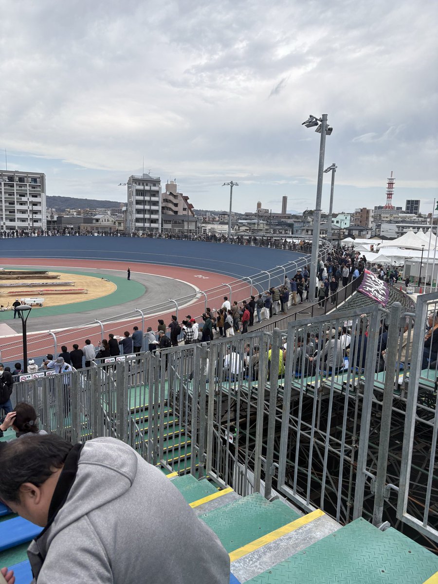 Kaya1will's tweet photo. 熊本競輪綺麗で広い！🫶

#PR #全日本選抜競輪　#熊本競輪場　
@faita_kumamoto https://t.co/KoRYOiqCnb