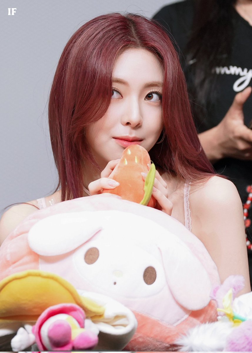 250712 #yuna #유나 #ITZY #있지