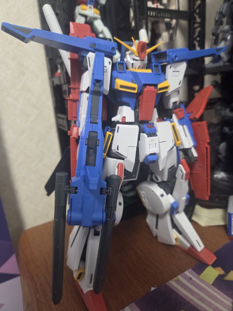 強化型ZZガンダムでとりあえず1枚！これから服を作っていくよ