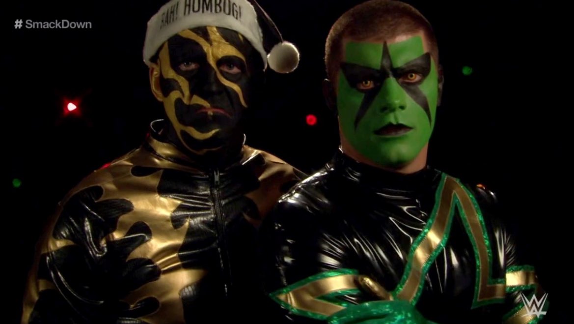 dashingxcody's tweet image. looking a little #spooky, but hey, green stardust !!