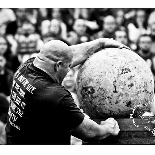 nickbeststrong's tweet image. Atlas Stones at the British Strongest Man Championship 💪🔥
No shortcuts — just get it done.

#Strongman #AtlasStones #NickBest #BestStrong