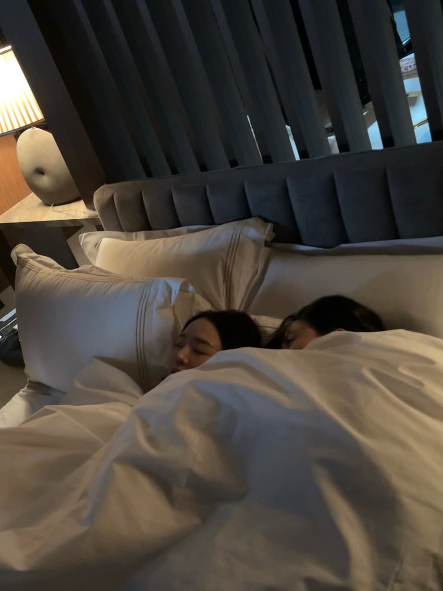 bulan puasa, lagi off 

gue: