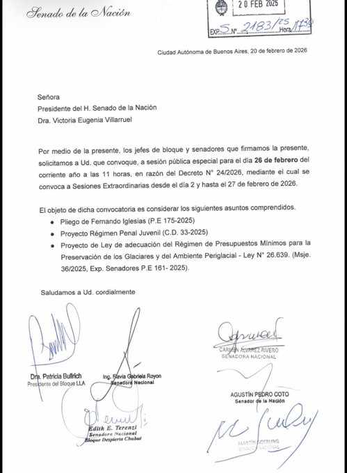 🟥✅⚠️ Por orden de Javier Milei, seis Senadores Libertarios pidieron sesión para el jueves entregar glaciares a manos de Estados Unidos. Fue un pedido exlpícito de Trump a Milei para que Luis Caputo pueda tomar nueva deuda. Estan rematando el país más que la dictadura.