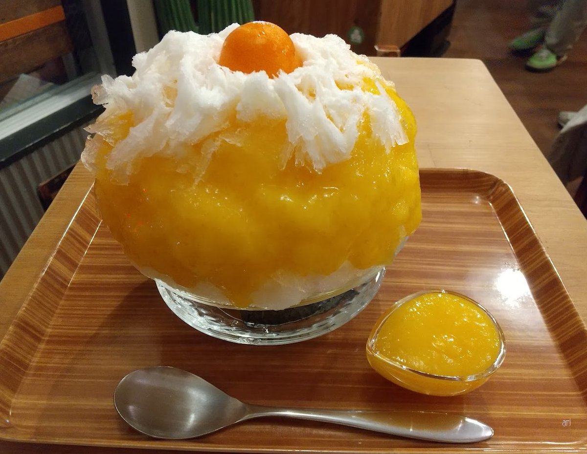 HACHIKU　生きんかんみるく
うっまーーーーーーー　生食でこんなに甘くて柔らかいなんて　たまたまexcellentすごい！　金柑欲が一気に満たされた
（かき氷・時差投稿）