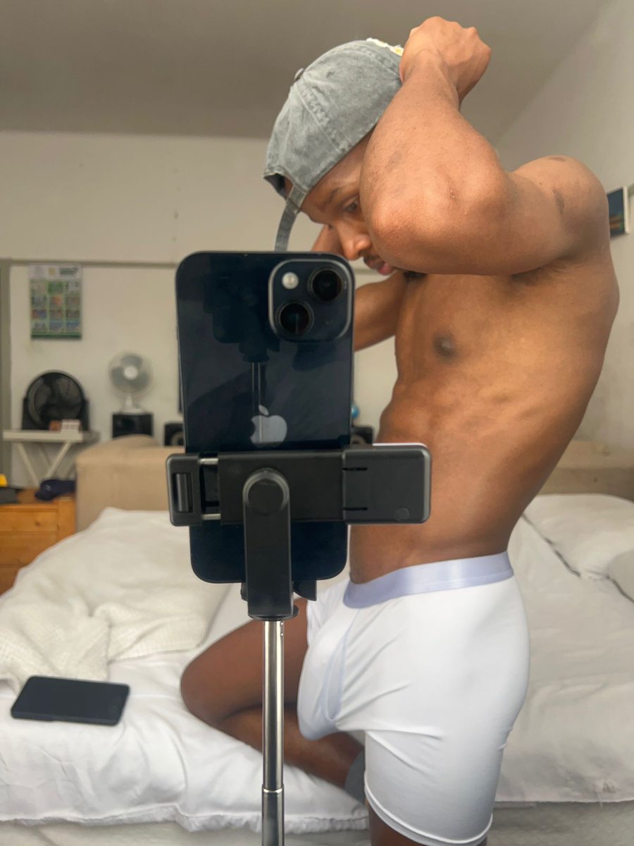 Saint Gavreel 🇬🇧🇿🇦🇬🇷 tweet media