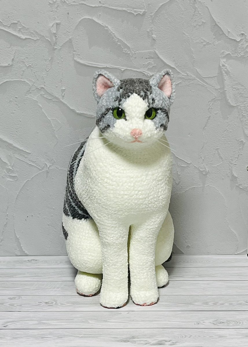 猫の日 なので再掲 今は亡き愛猫のスーちゃんのあみぐるみです🐈