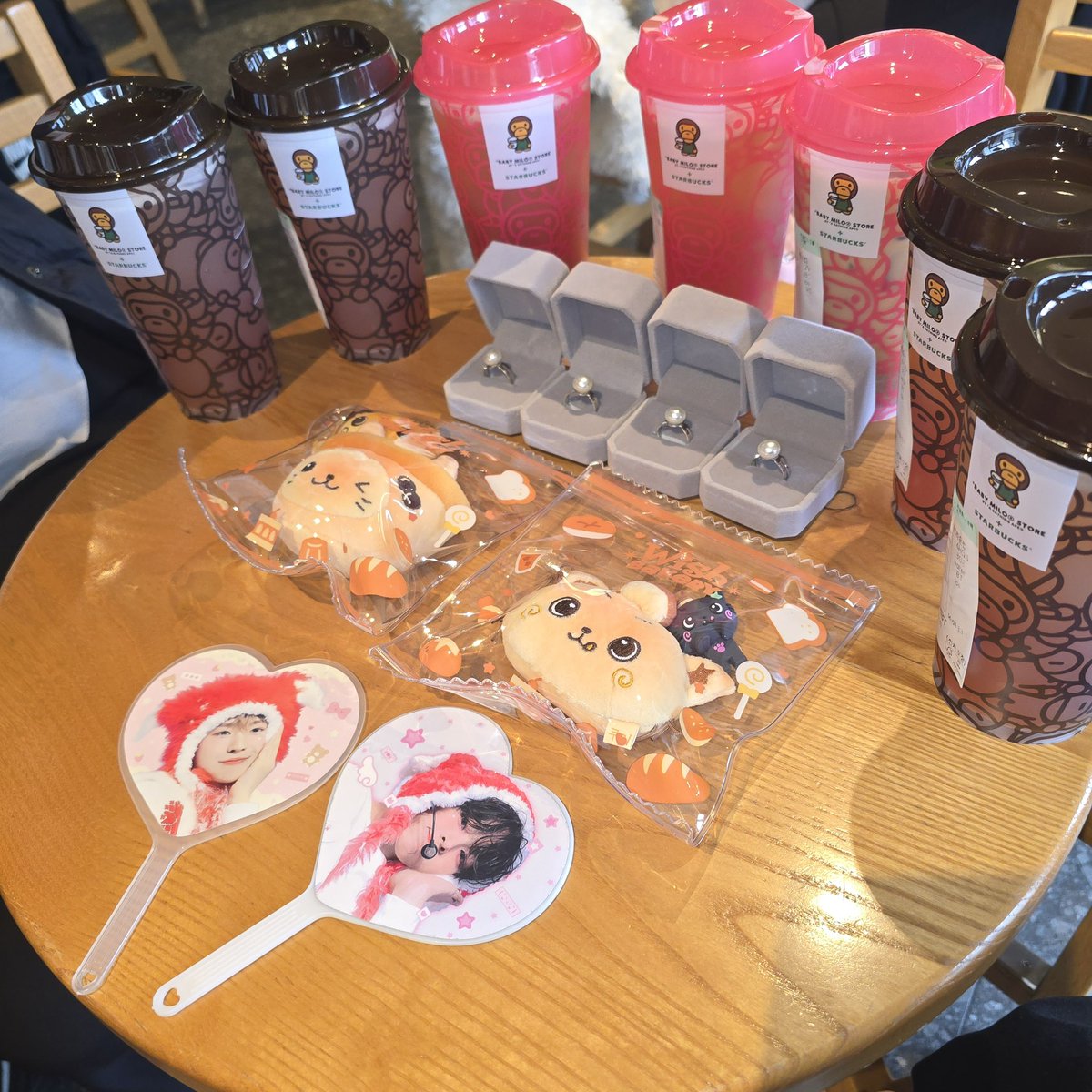 왕자님들 제 대답은 yes에요 ꈍ .̮ ꈍ