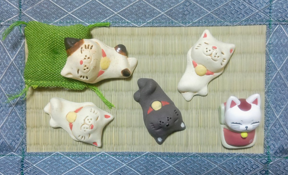 こちらは箸置きですか！食卓が楽しくなりますね🐈 猫ちゃんリポスト