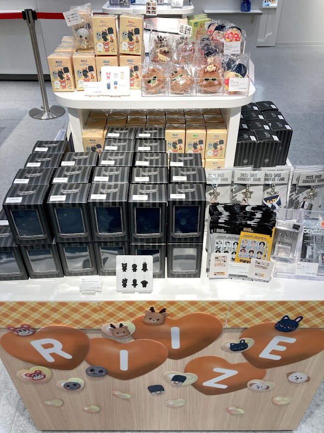 ライブ前に推しグッズが買える！？ / 当店は東京ドームから約20分
