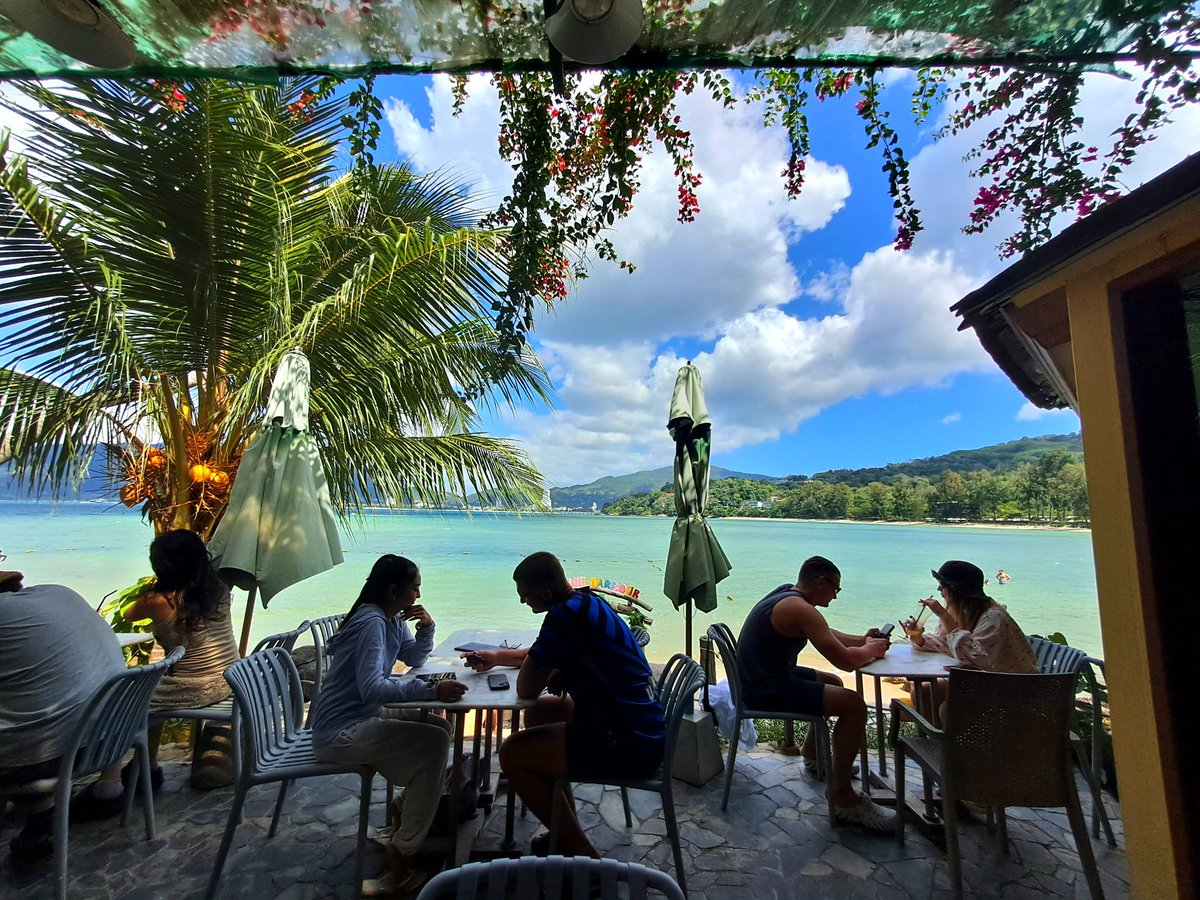 Blanju's tweet photo. Blue Harbour Coffee at Tri-​Trang Beach. #カフェ #カフェ巡り #イマソラ #空がある風景 #プーケット #ビーチ https://t.co/L9FxdFxjXw