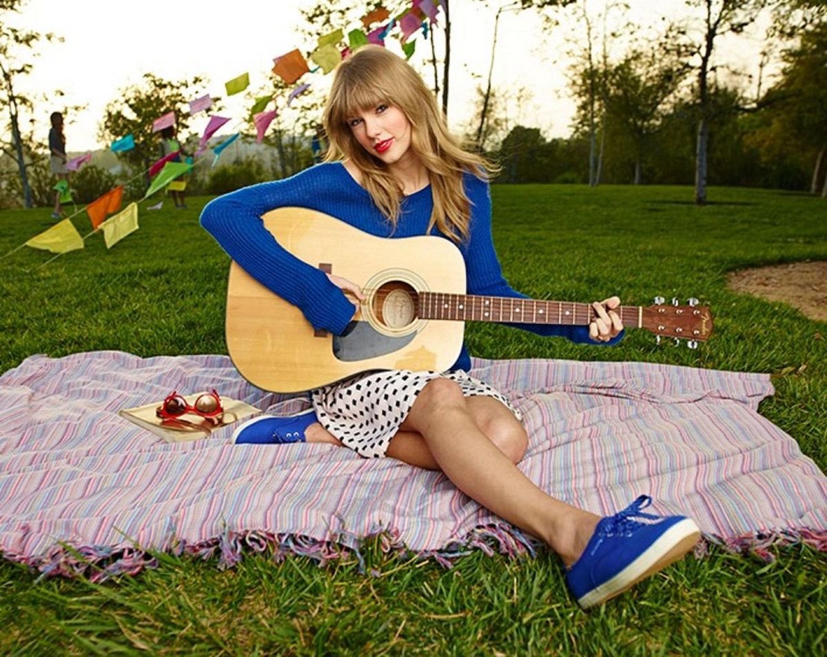 taytricks tweet picture