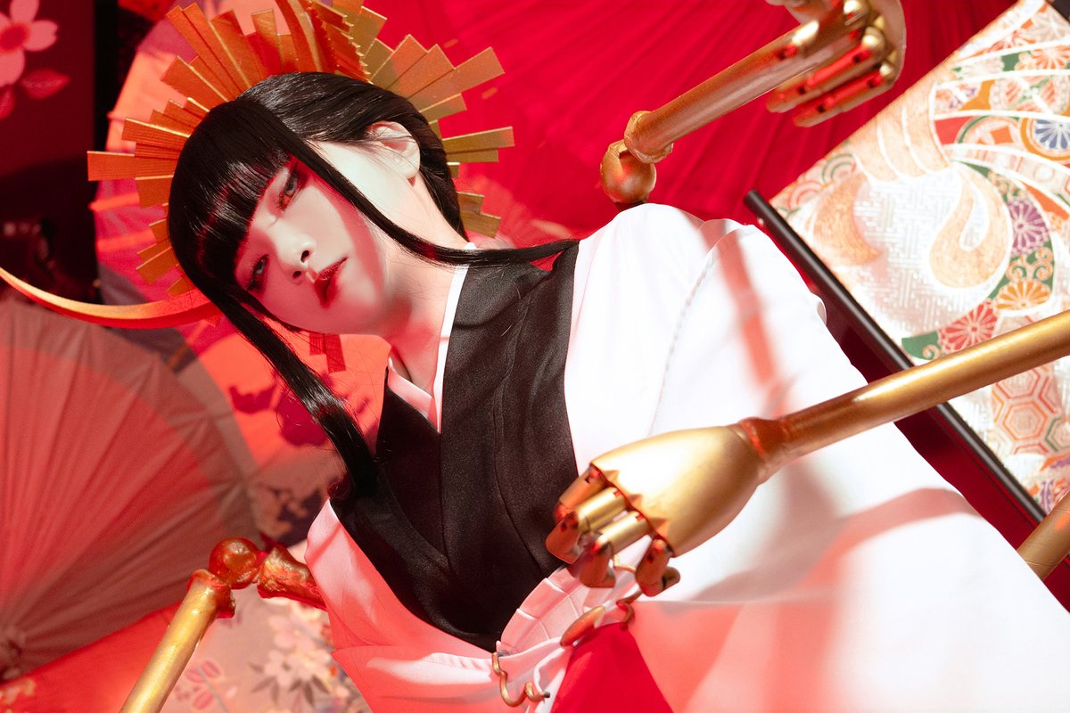DUOYEH's tweet photo. 「卍解 — 娑闥迦羅骸刺絡辻 — 新年快樂了」
過年雖然只剩今���一天了，但還是要紅一下!
=======================================
《BLEACH》
CN｜修多羅千手丸 📷  @Ocha654258  
#修多羅千手丸 #しゅたら #せんじゅまる #ShutaraSenjumaru #死神 #BLEACH #零番隊 https://t.co/98p0gwebqy