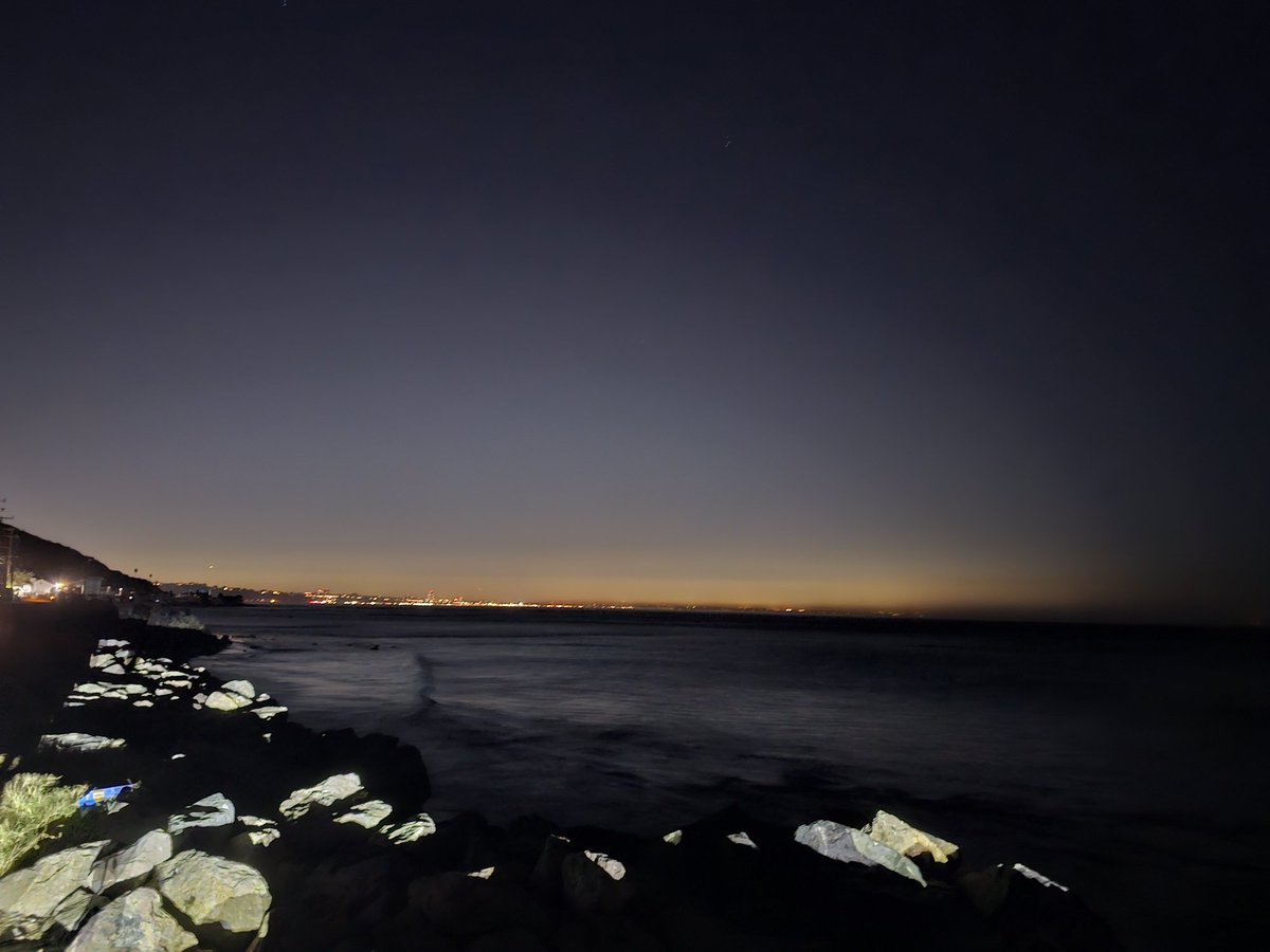 joyclynbell's tweet image. The Fire Escape
#JDPBPhotography
#CaliforniaFires #PCH #FireAnWater #Repost