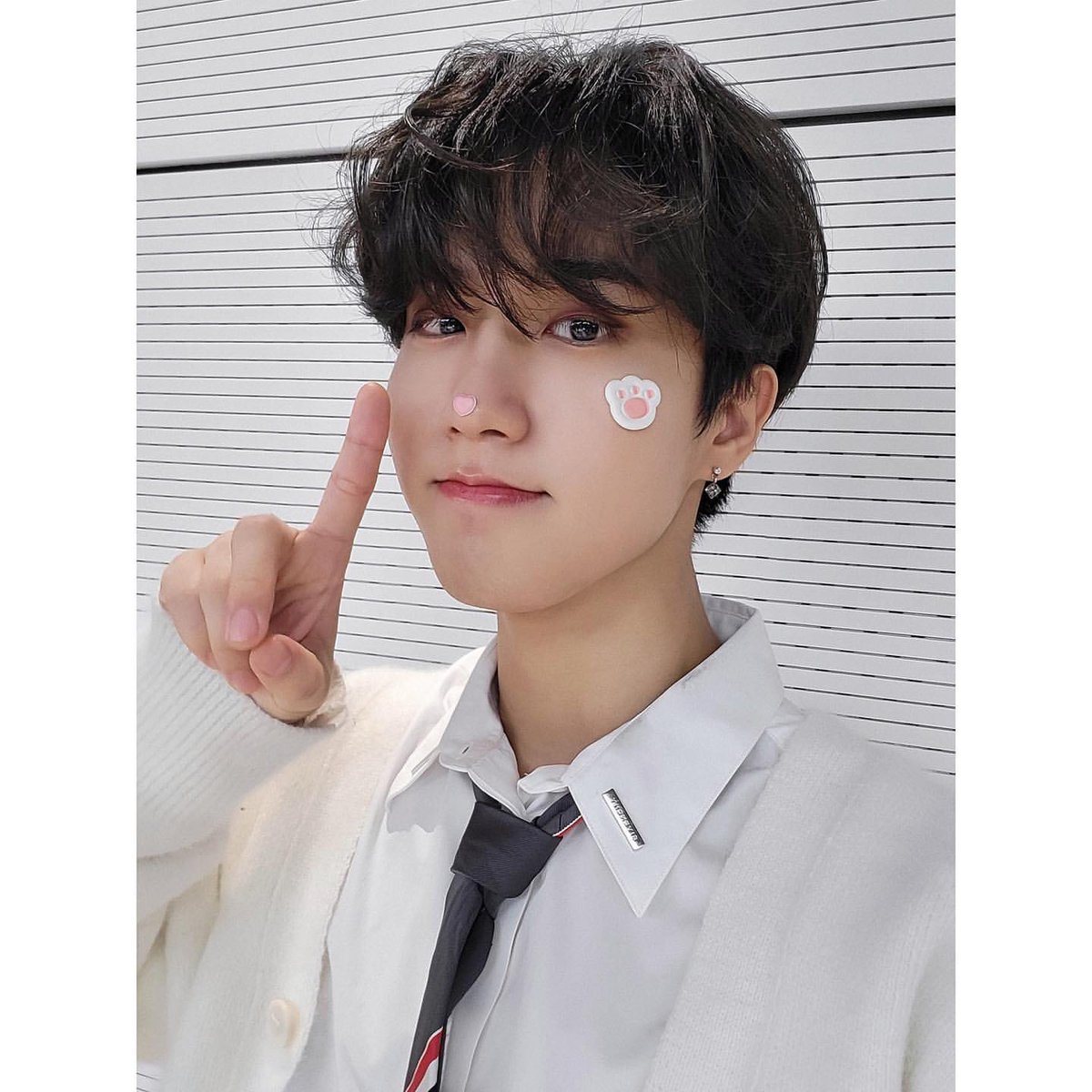 220222

#HAN
#StrayKids