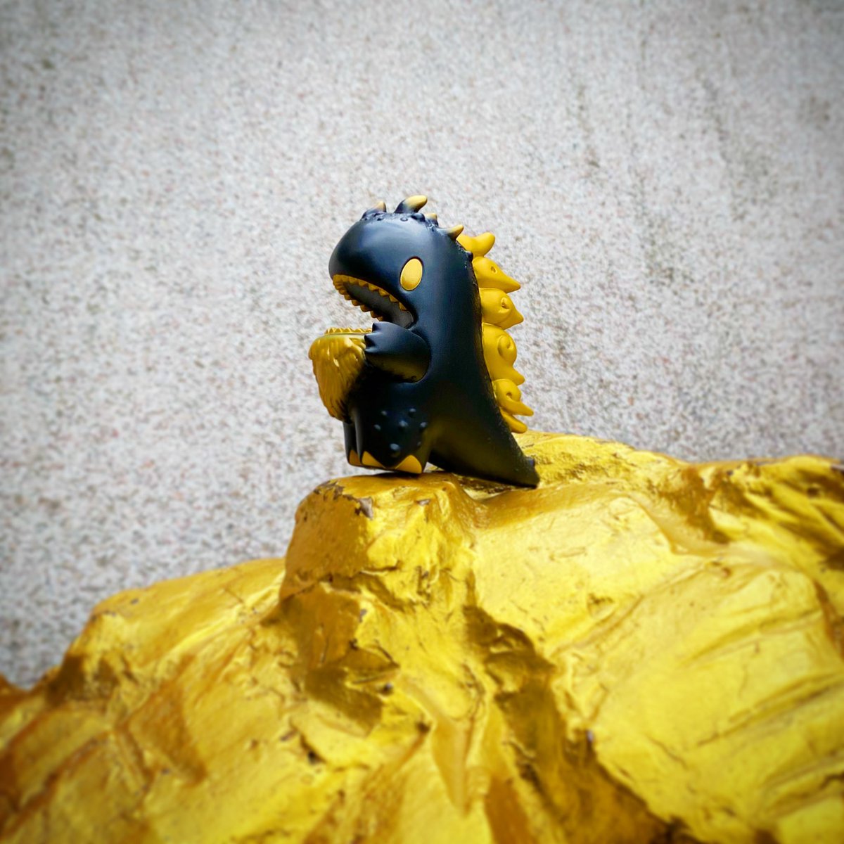 恭喜發財💛🧧🔥🦖

<a href="/yasu_ebineko/">yasu</a> 
#ziqi #ziqiDino #ziqiToys #arttoy #mononokeDino