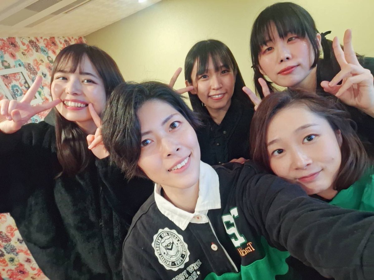 pacterrr's tweet photo. @ jackpot バレンタインライブ2026
明日17時〜池袋GEKIBA
アフターパーティーあり✨

朗読、歌、ダンス🐠
またウタカタ万華鏡の世界が幕を開ける⛩️
これは次の冒険が始まる前の俺らの日常譚だ☯️
https://t.co/wRtbBhzZXl
飛び込みできるよ🎶初見歓迎
楽しい夜にしよ〜🌕

共犯色になってくれるだろ？ https://t.co/XvzaqChGVj