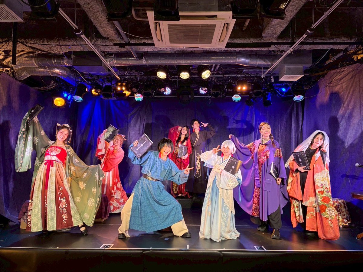 pacterrr's tweet photo. @ jackpot バレンタインライブ2026
明日17時〜池袋GEKIBA
アフターパーティーあり✨

朗読、歌、ダンス🐠
またウタカタ万華鏡の世界が幕を開ける⛩️
これは次の冒険が始まる前の俺らの日常譚だ☯️
https://t.co/wRtbBhzZXl
飛び込みできるよ🎶初見歓迎
楽しい夜にしよ〜🌕

共犯色になってくれるだろ？ https://t.co/XvzaqChGVj