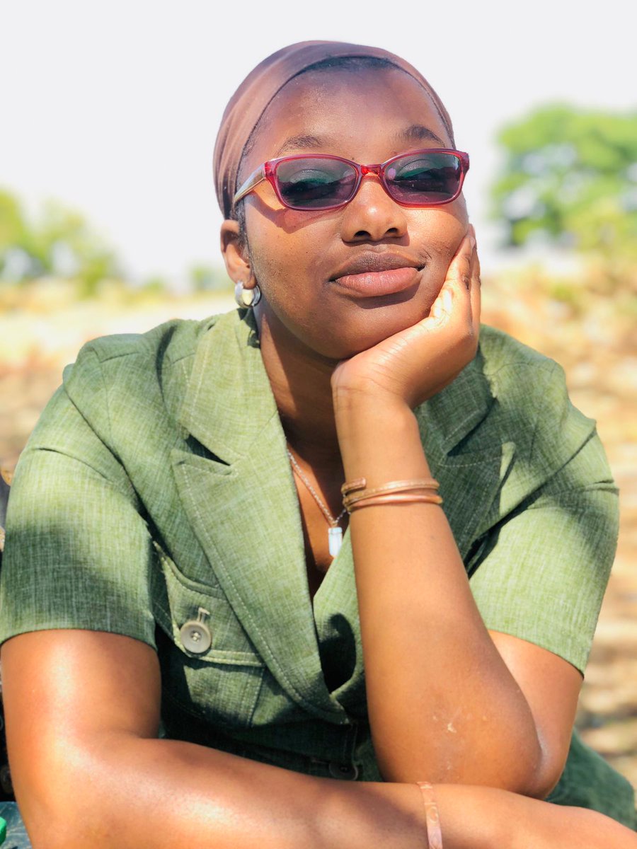 KMolphine's tweet photo. Hi my name is Molphine khumalo am a small subsistence farmer, former sales consultant, currently a peer educator. Kindly assist me by sharing job posts or referral pages am looking for a permanent job your assistant will be much appreciated 🙏🙏 https://t.co/1T38YUIcUT