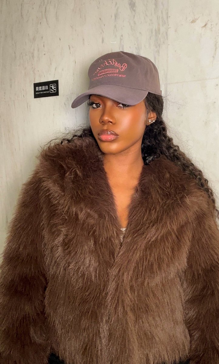 désirée bang🇨🇳🇨🇲 tweet media