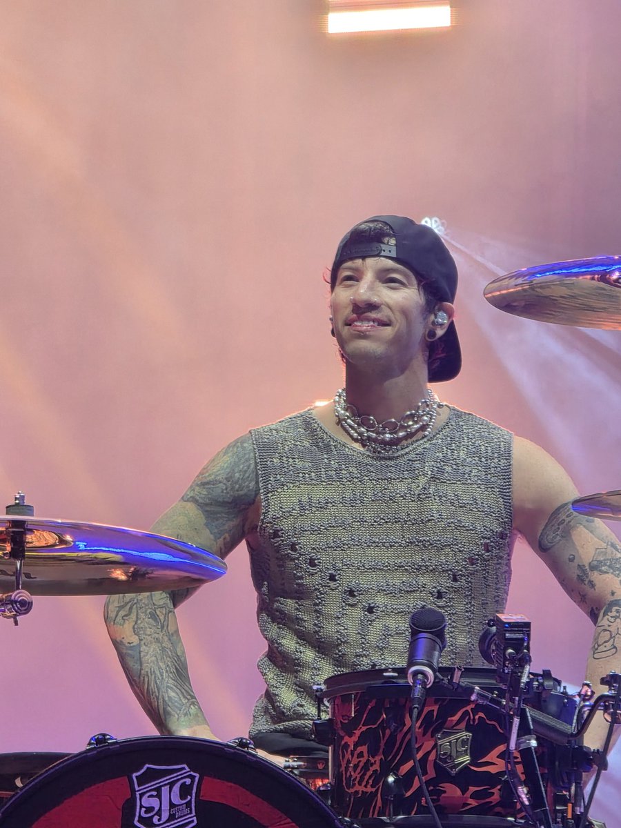 Nikola Ψ tweet media