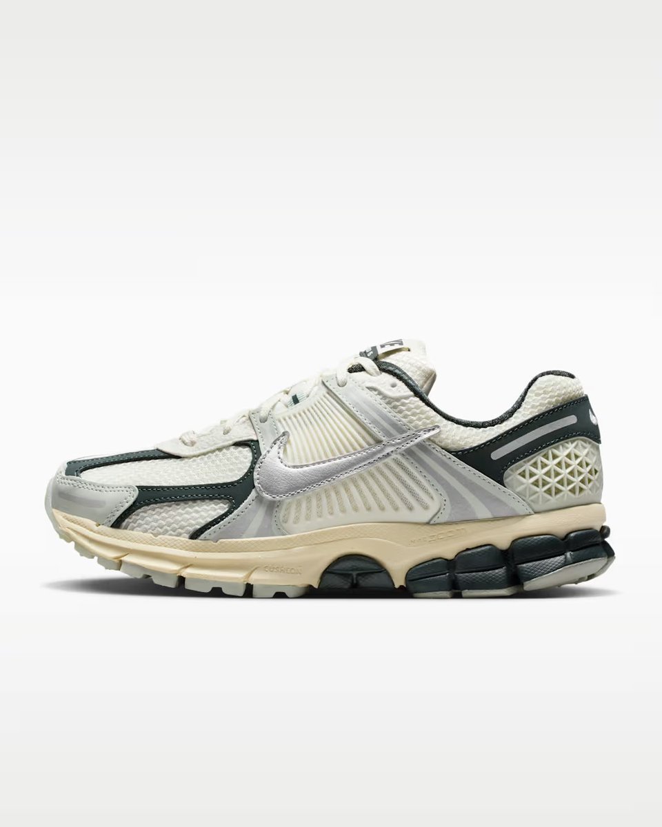 sneakersteal's tweet photo. STEAL💥

Women's Nike Zoom Vomero 5 'Light Silver / Seaweed'

$95.97 + Free Shipping (Reg. $170.00)

https://t.co/aw2fT6wLfN

*use code GEARUP at checkout* https://t.co/SctDkpp3su