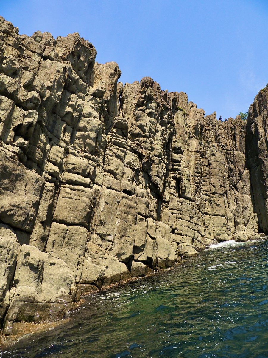 NatureStateJP's tweet image. 福井 東尋坊
ドラマみたいな断崖と
濃くて深い日本海の青