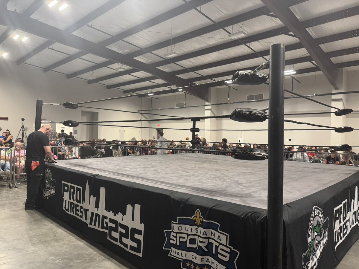 Walker Stewart (ウォーカー・スチュワート) tweet media