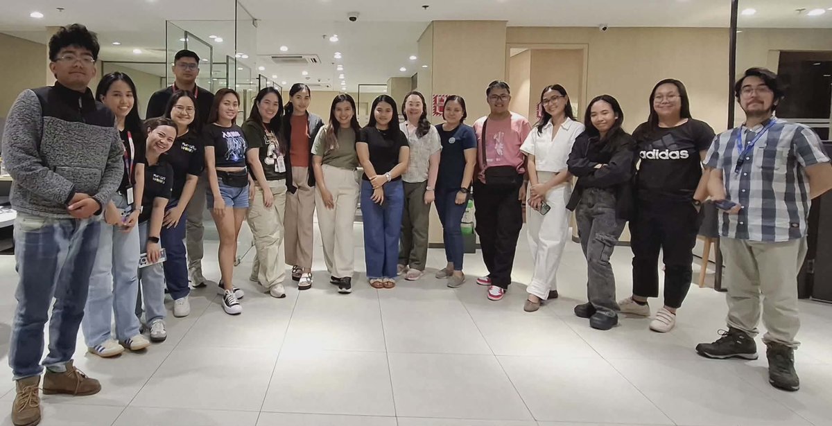 apple1016_'s tweet photo. Saturday OT w/ the best peps and foods hehe 😜 https://t.co/LhJkWe3HEe